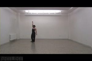 Tanec v galerii (Just Dance)